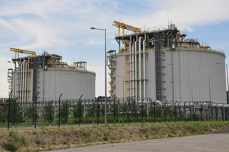 <div style="text-align:center;">
	LNG
</div>